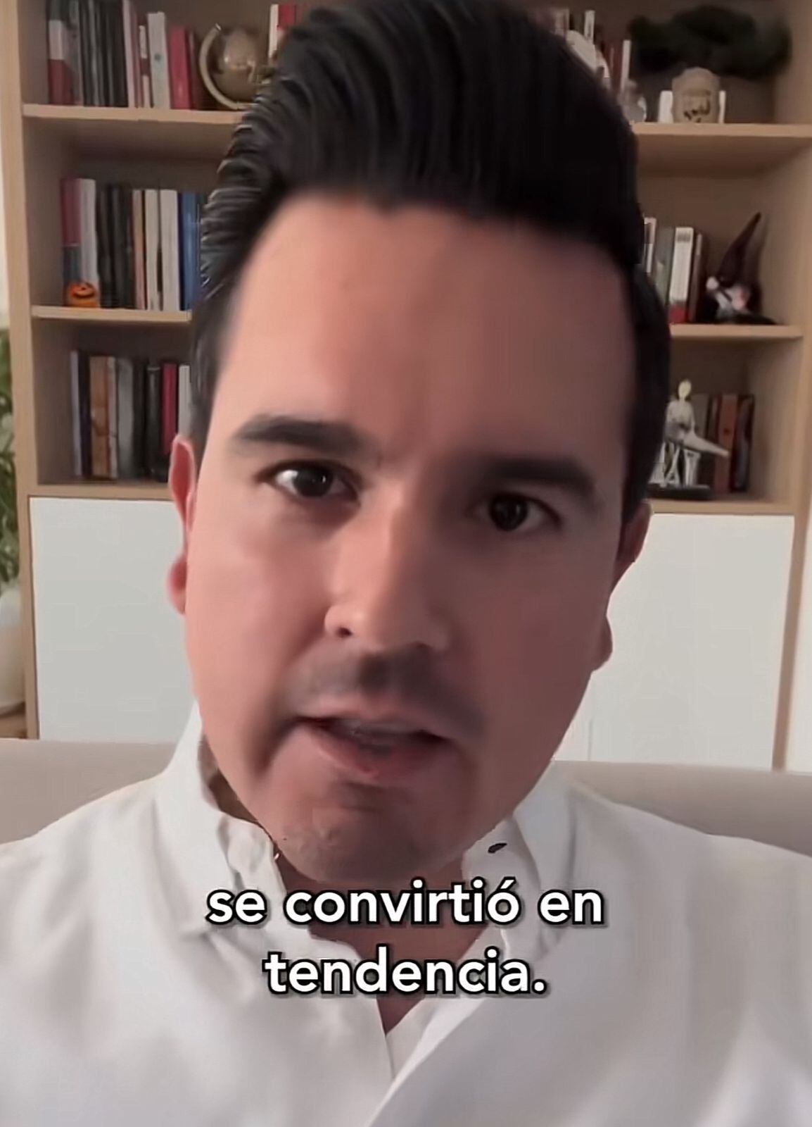 El periodista rompió el silencio tras ser despedido por el dueño de la televisora.