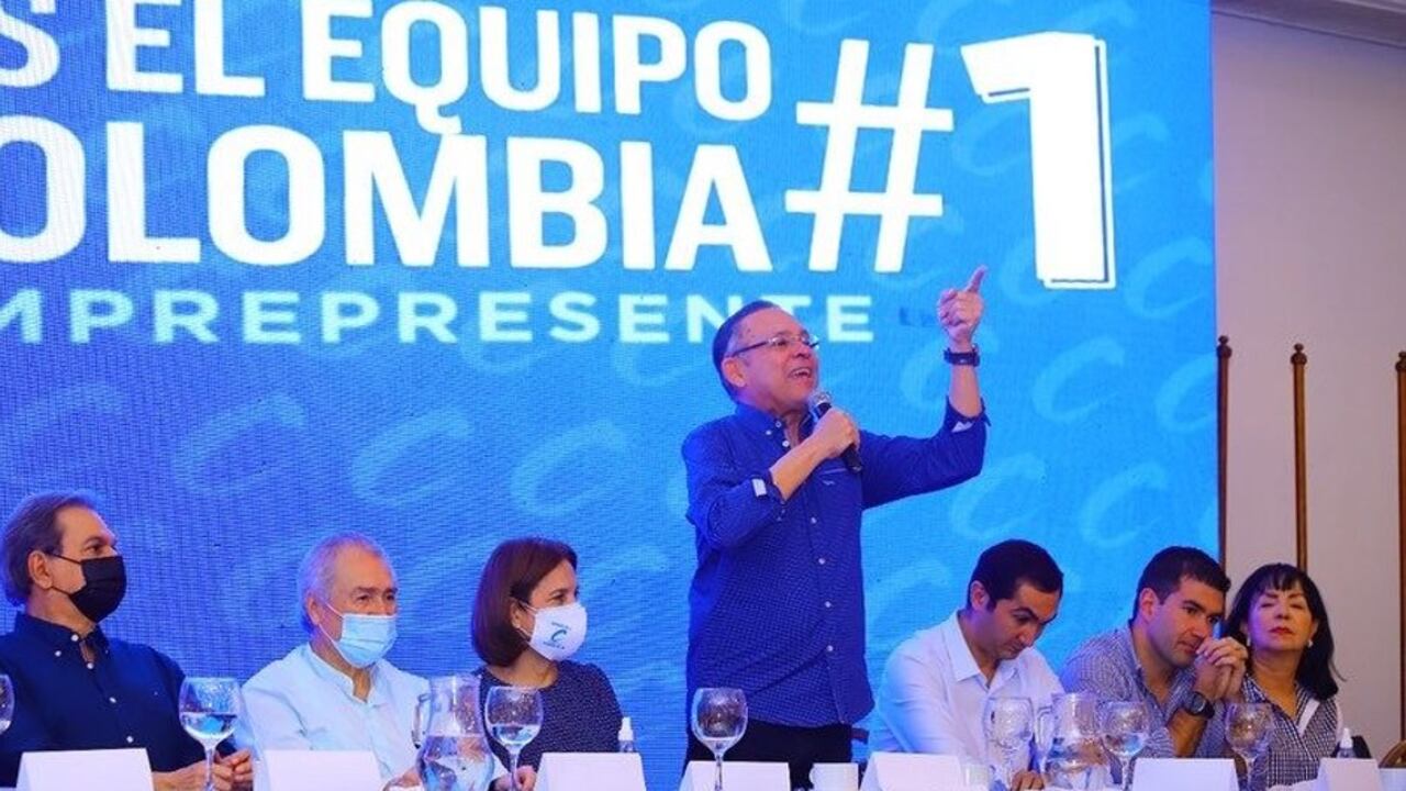 Efraín Cepeda será la cabeza de lista al Senado por el Partido Conservador.