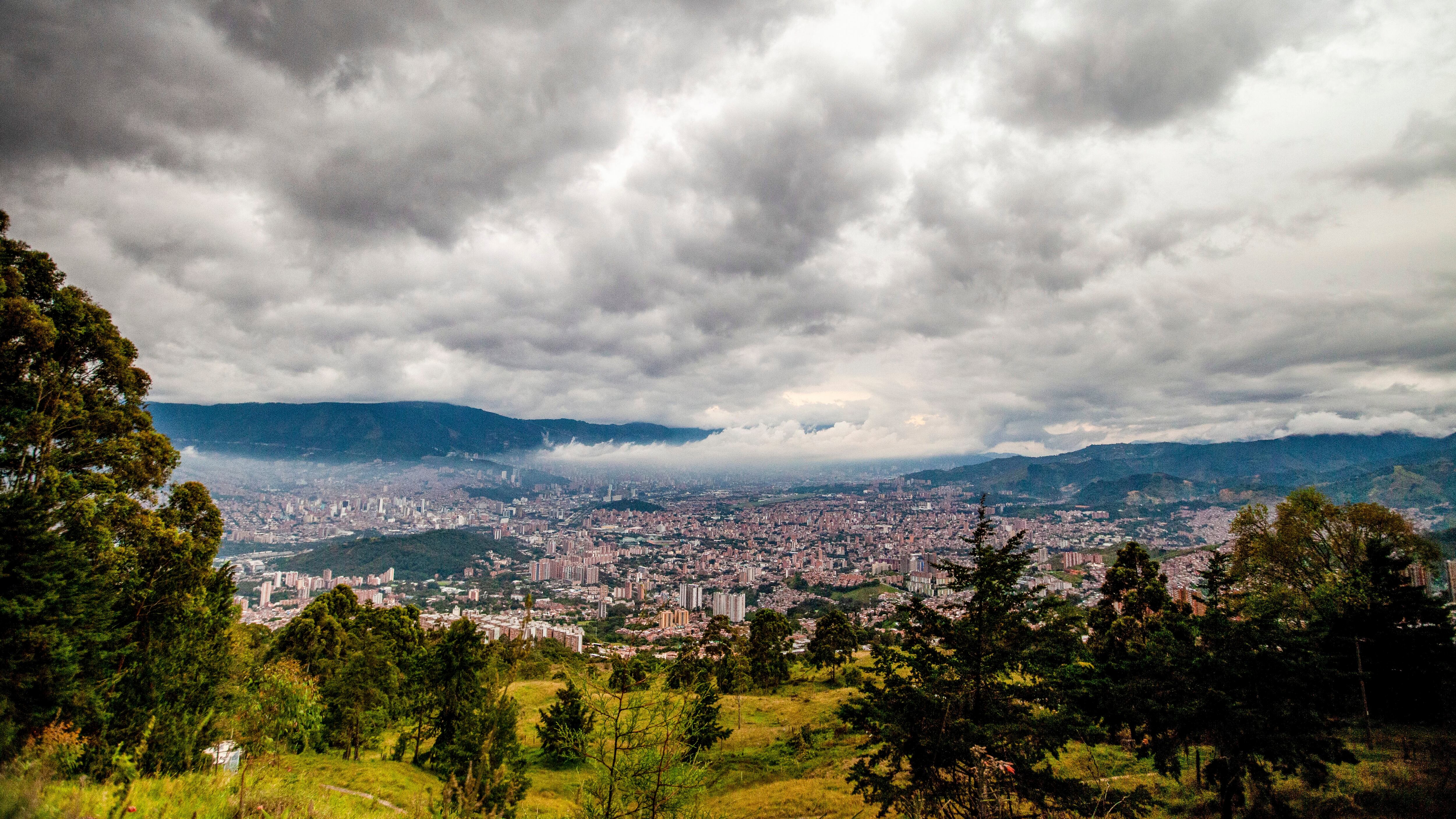 Mejora la calidad del aire en Medellín, según en AMVA