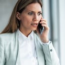 Estafadores tienen varias estrategias para engañar a las personas.