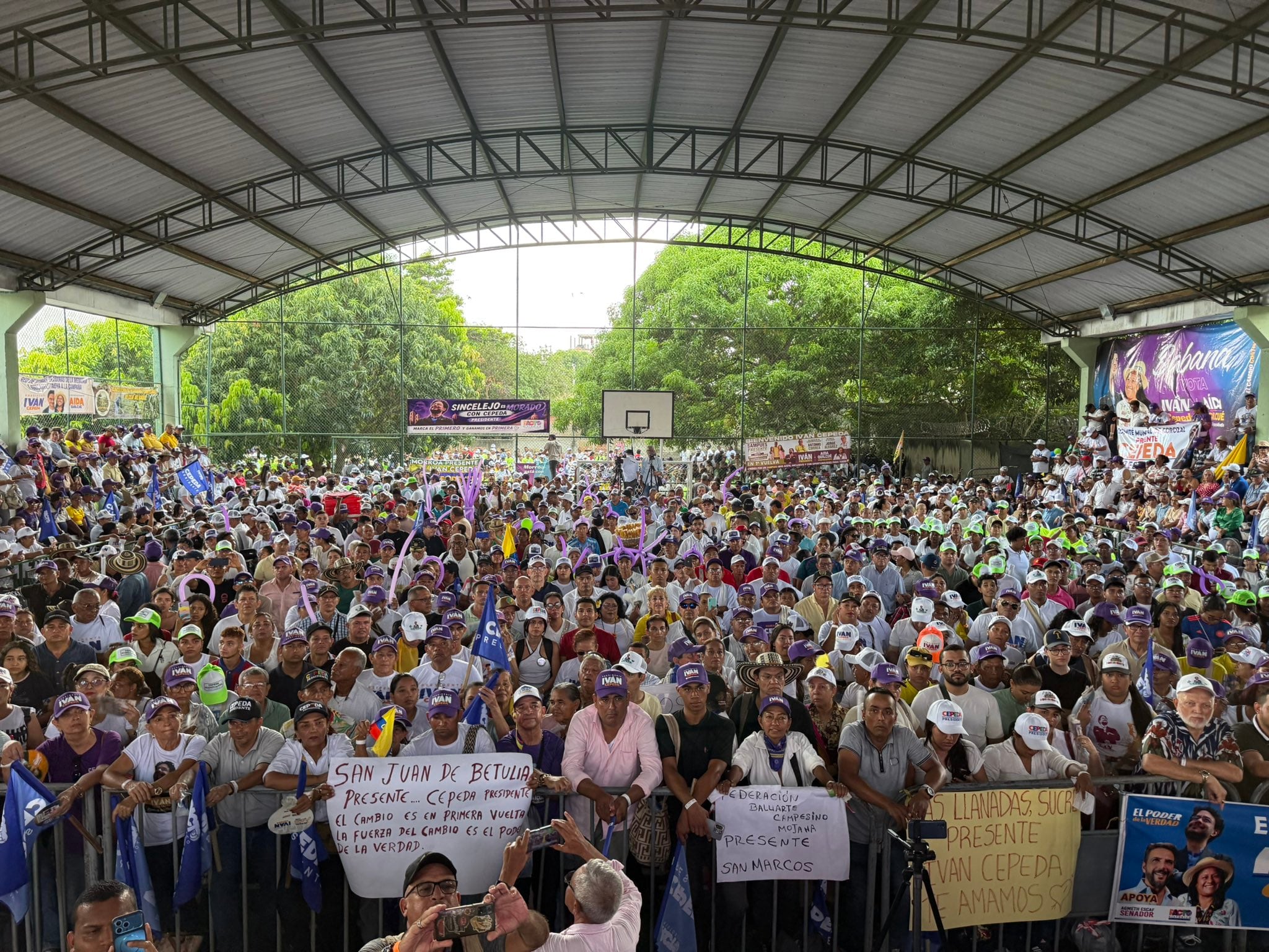 Iván Cepeda realizó acto político, presuntamente privado, en Sincelejo.