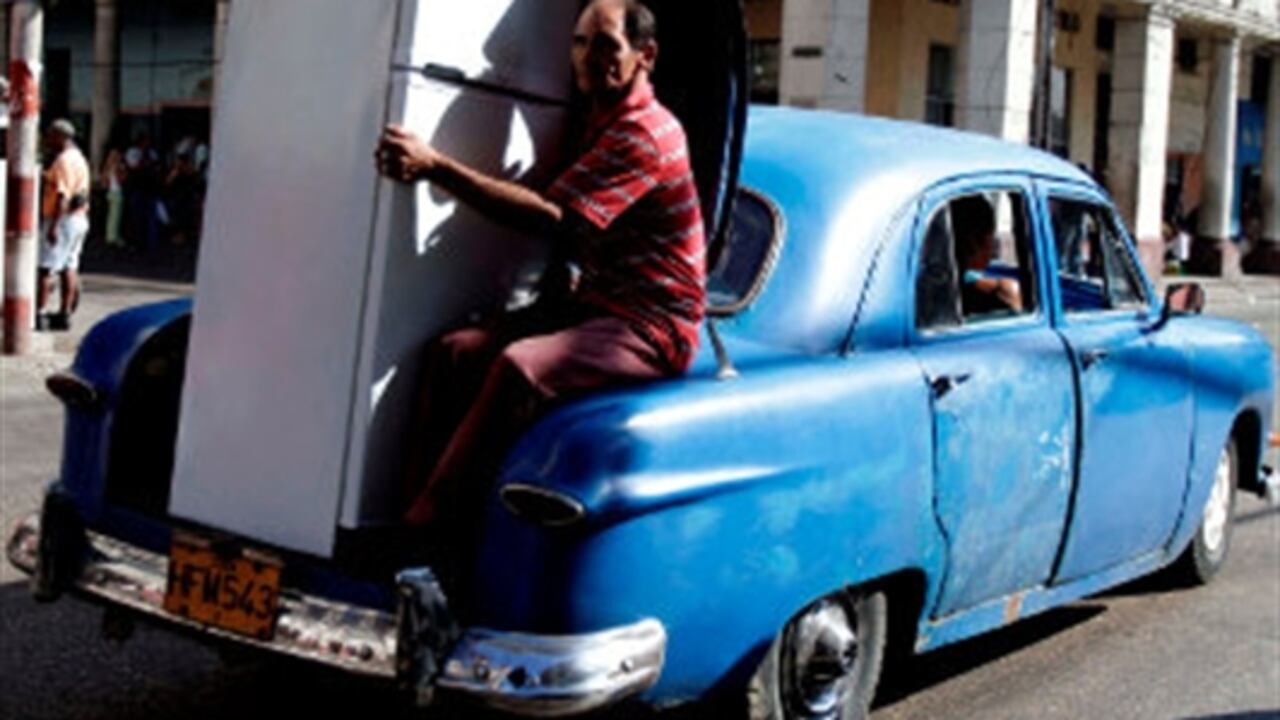 La compañía con sede en Nueva York aseguró que es la primera que desbloquea sus transacciones en Cuba.