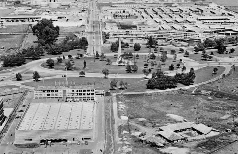 1960. Puente Aranda.