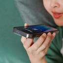 La regulación china busca frenar los vínculos afectivos creados con inteligencia artificial.