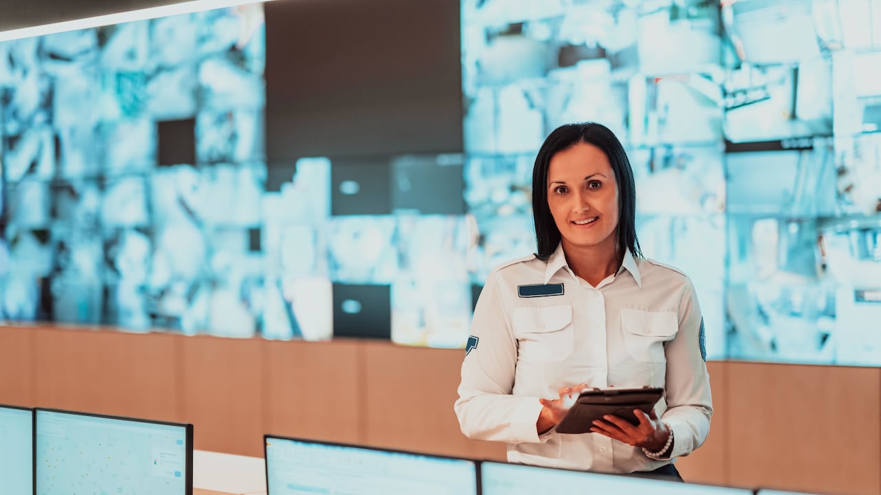 Las vacantes están disponibles en diversas áreas laborales.