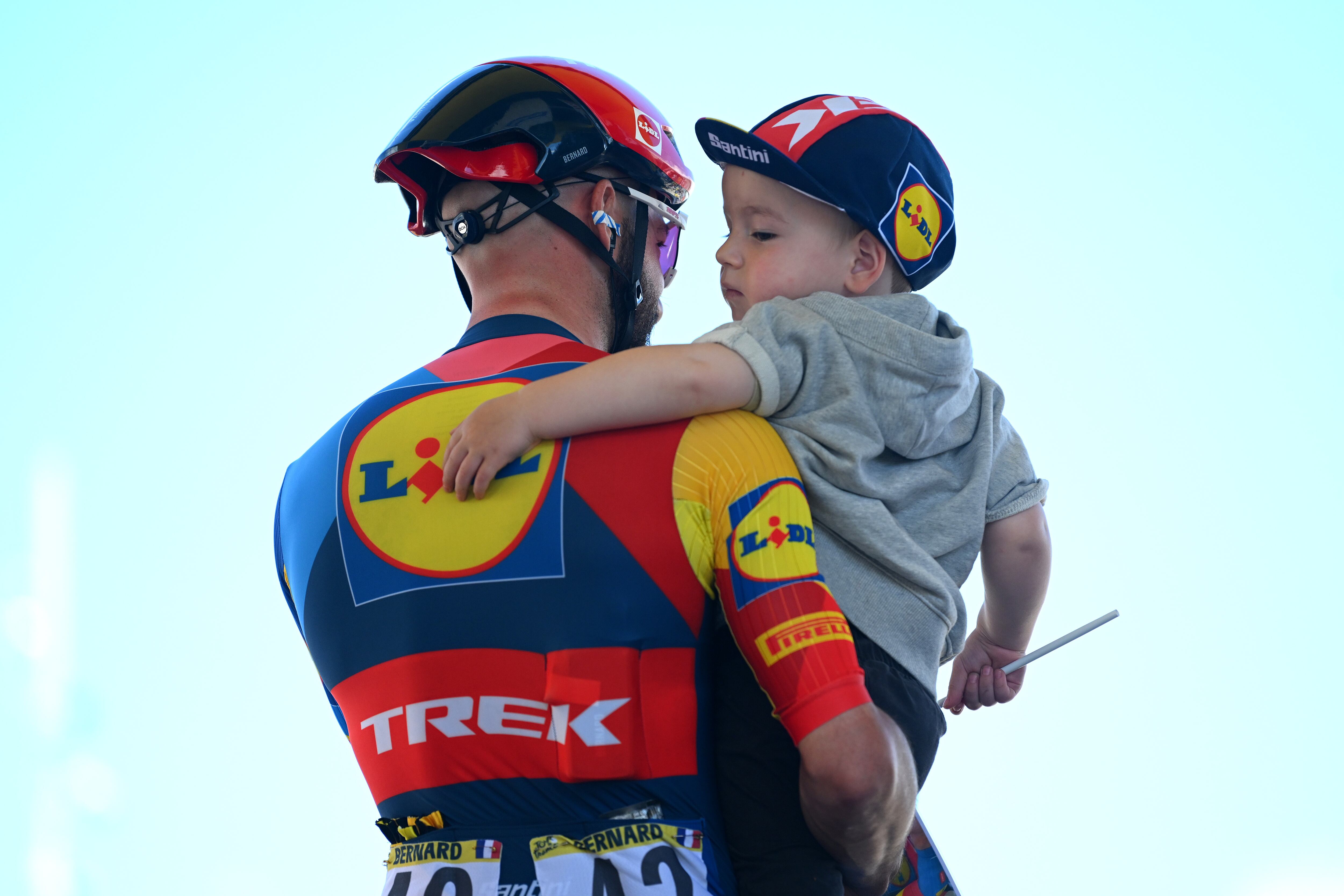 Julien Bernard, del Lidl - Trek tuvo una grata sorpresa durante la etapa 7 del Tour de Francia.