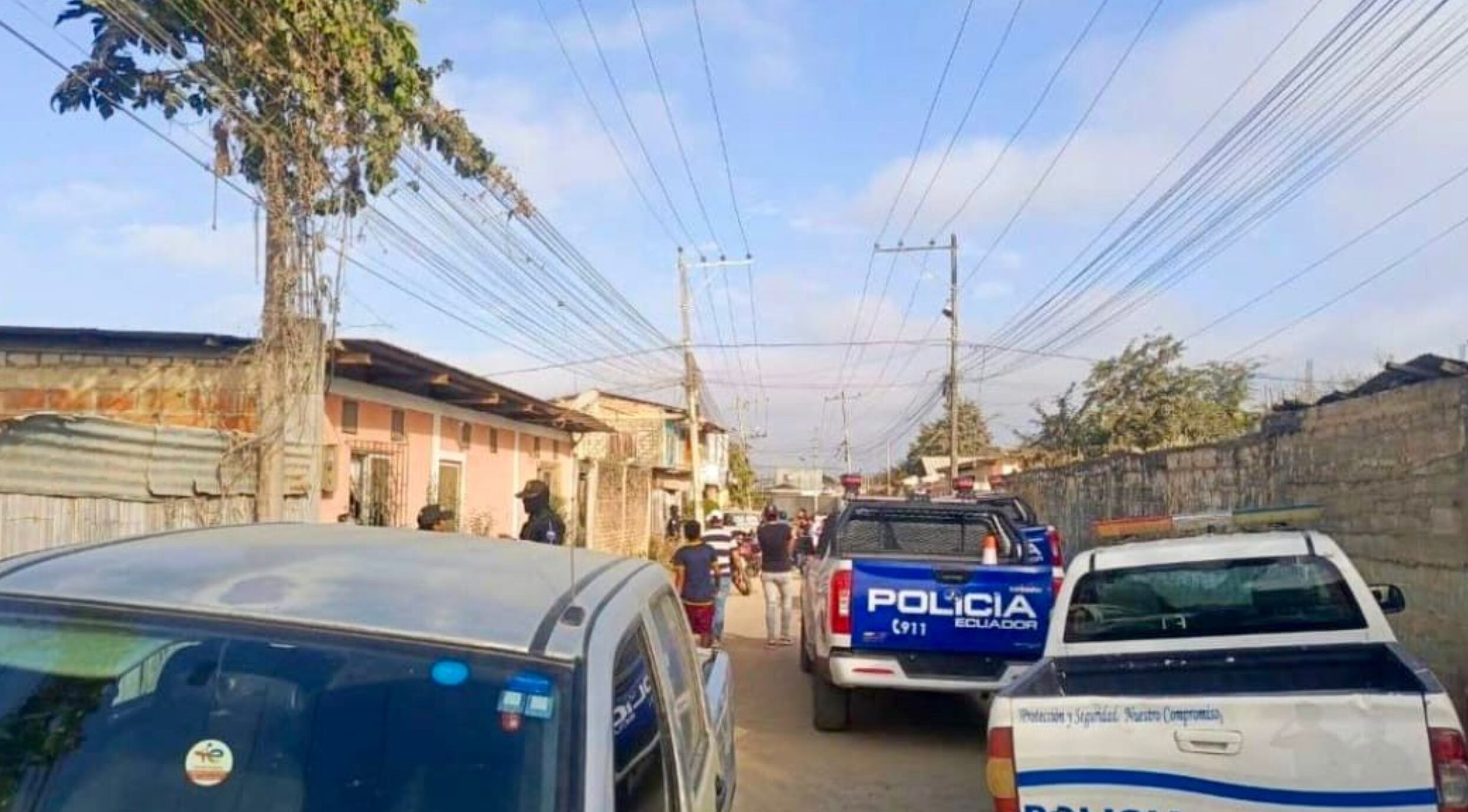 La policía llegó al lugar de los hechos para realizar las pesquisas correspondientes