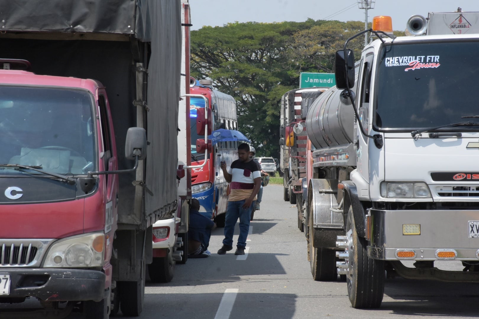 Bloqueo Peaje Villa Rica por parte de las Comunidades Afros del Norte del Cauca. Fotos  Aymer Alvarez / El pais.
