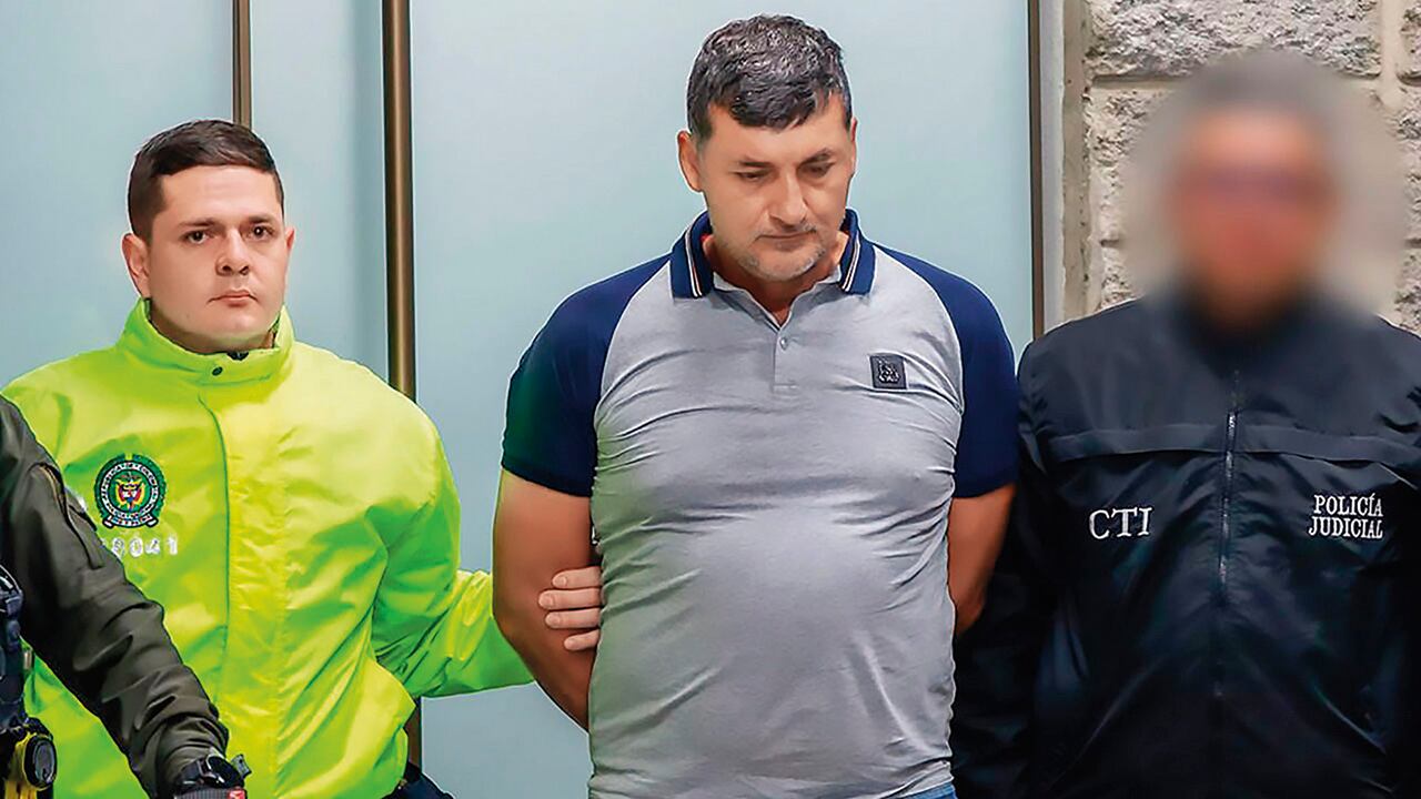 La UNP plantea que dos carros y tres miembros de la entidad eran suficientes para proteger a Uribe Turbay, su esposa, Claudia Tarazona, y sus hijos. Alias el Viejo confesó que fue la Segunda Marquetalia la que ordenó el asesinato. 