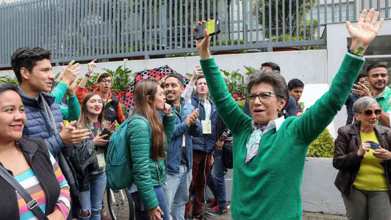 Según la última del Centro Nacional de Consultoría, ella lidera la intención de voto en Bogotá con un 22 por ciento.