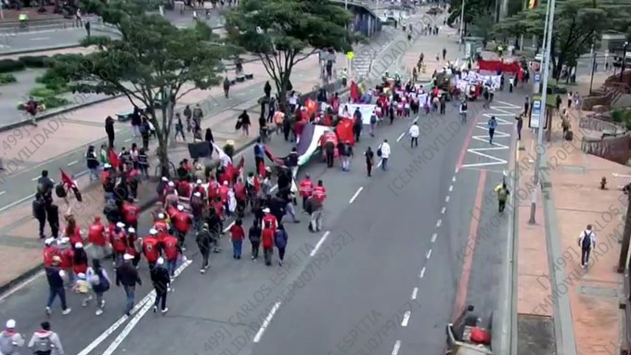 El viceministro del Interior, Gabriel Rondón, desmintió varias cadenas de redes sociales que señalan que los días jueves 28 y viernes 29 de mayo se realizarían en el país una serie de manifestaciones.