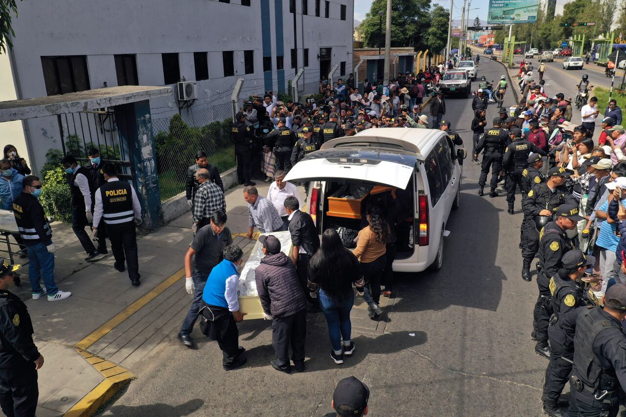 Mineros en Perú