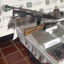 Fue incautado un fusil, una escopeta, 326 cartuchos, 6 proveedores, material de intendencia, explosivos, celulares y cuadernos con información que será objeto de análisis por parte de la Inteligencia militar.