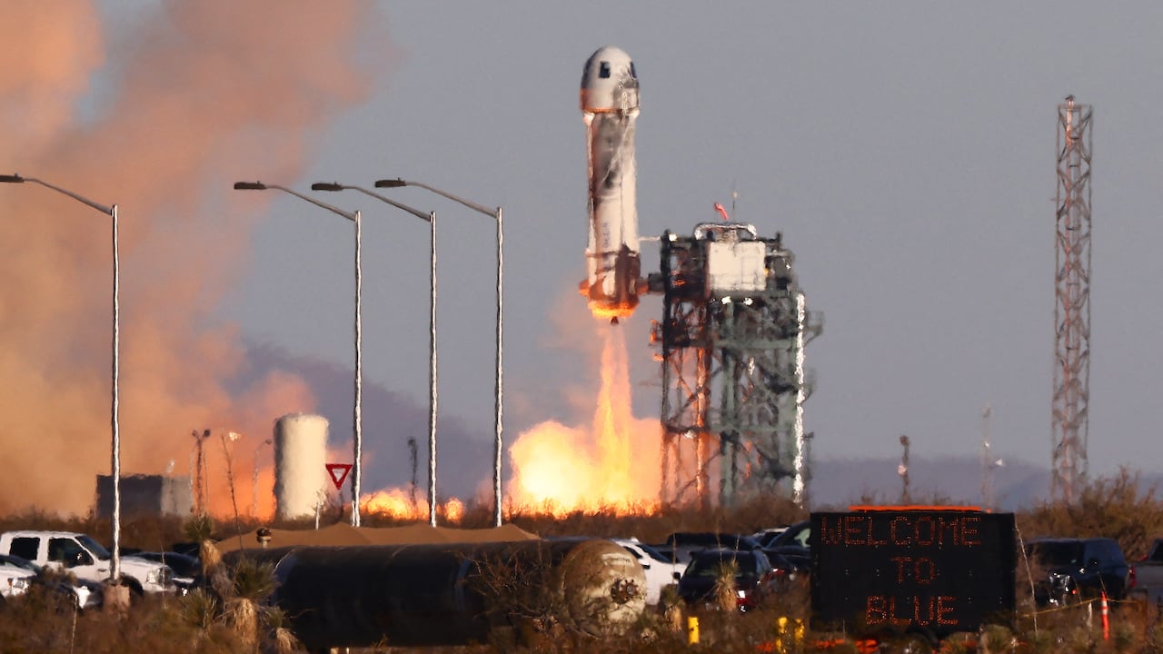 Vuelos al espacio ofrecidos por Blue Origin, compañía de Jeff Bezos.