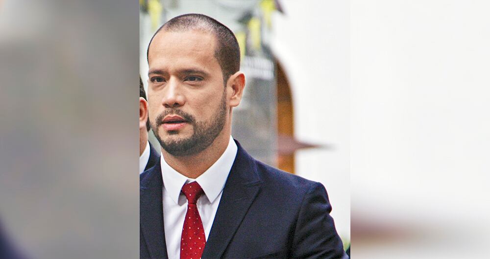 diego cadena Abogado, acusado de soborno a testigos.