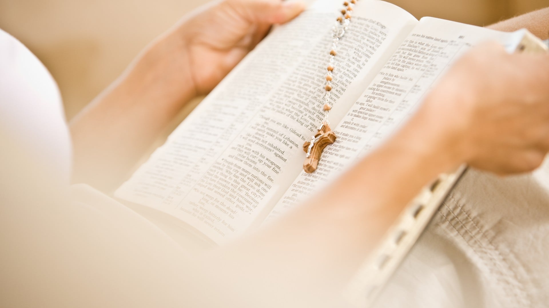 Versículos de la Biblia para una ruptura que pueden ayudar a superar esta situación difícil.