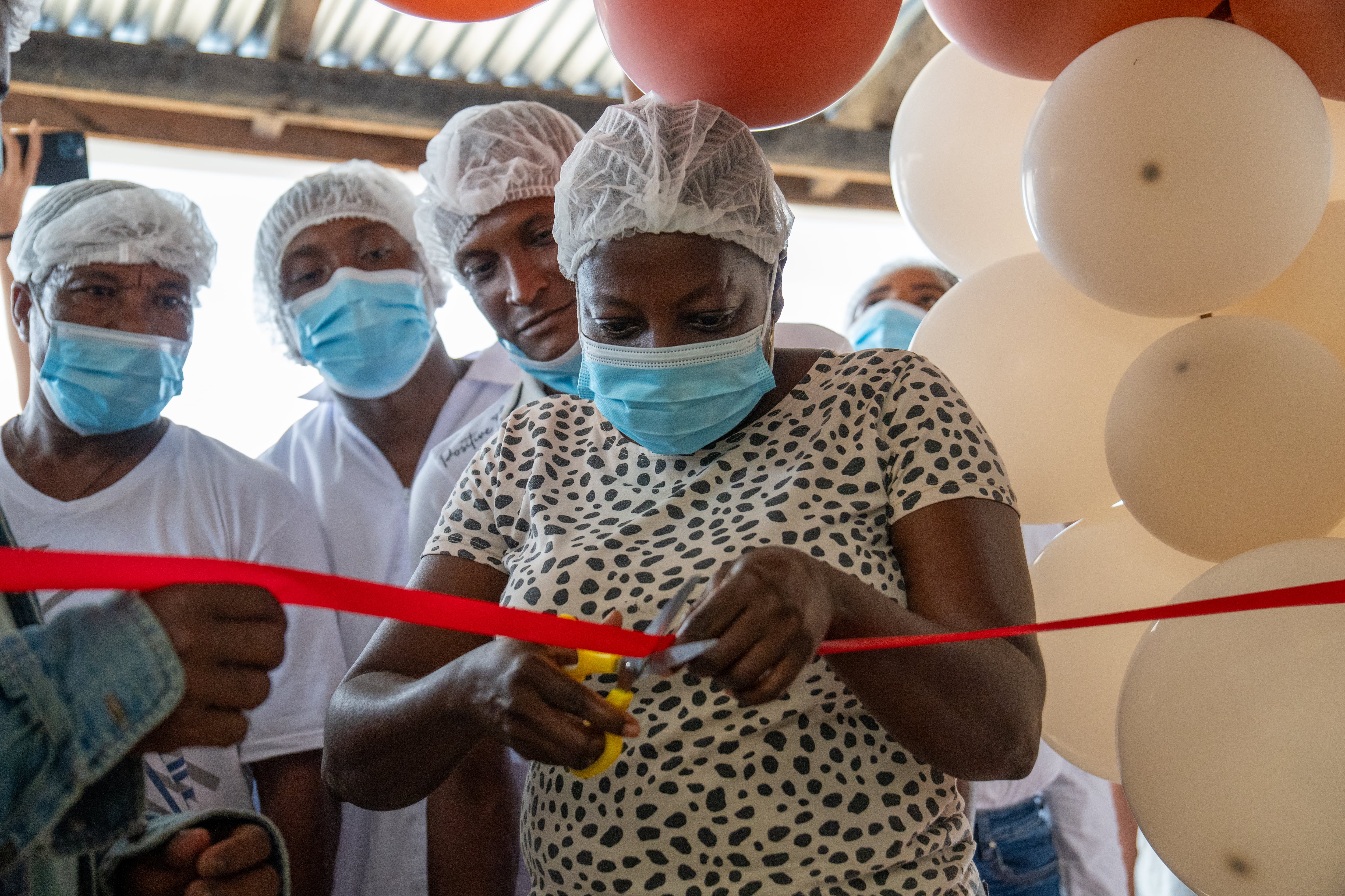 Proyecto de producción de cacaos especiales en Tumaco, Nariño. Así se vive el proceso de secado de cacao en el Consejo Comunitario de Tablón Dulce.