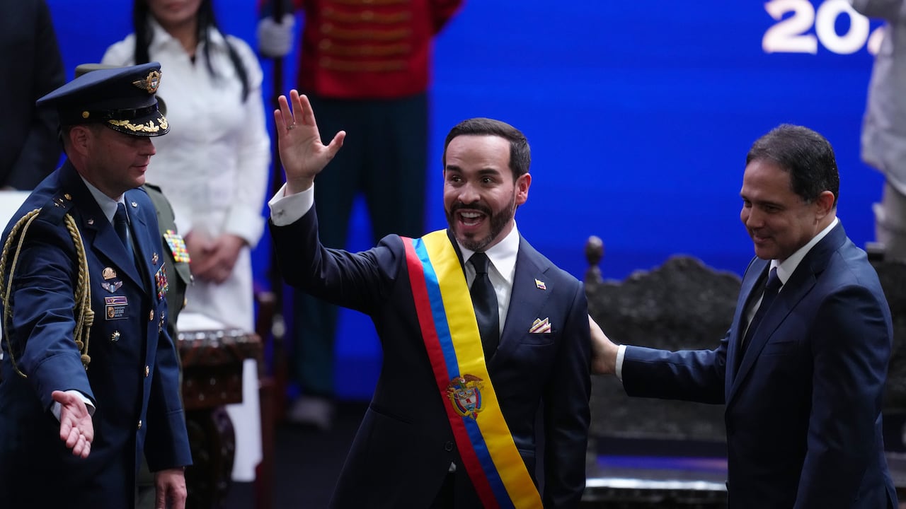 El presidente de Colombia, Abelardo De La Espriella durante su posesión en Cali.