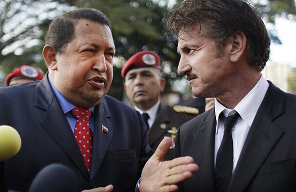 En febrero de 2012 en plena campaña presidencial fue apoyado por el actor Sean Penn.