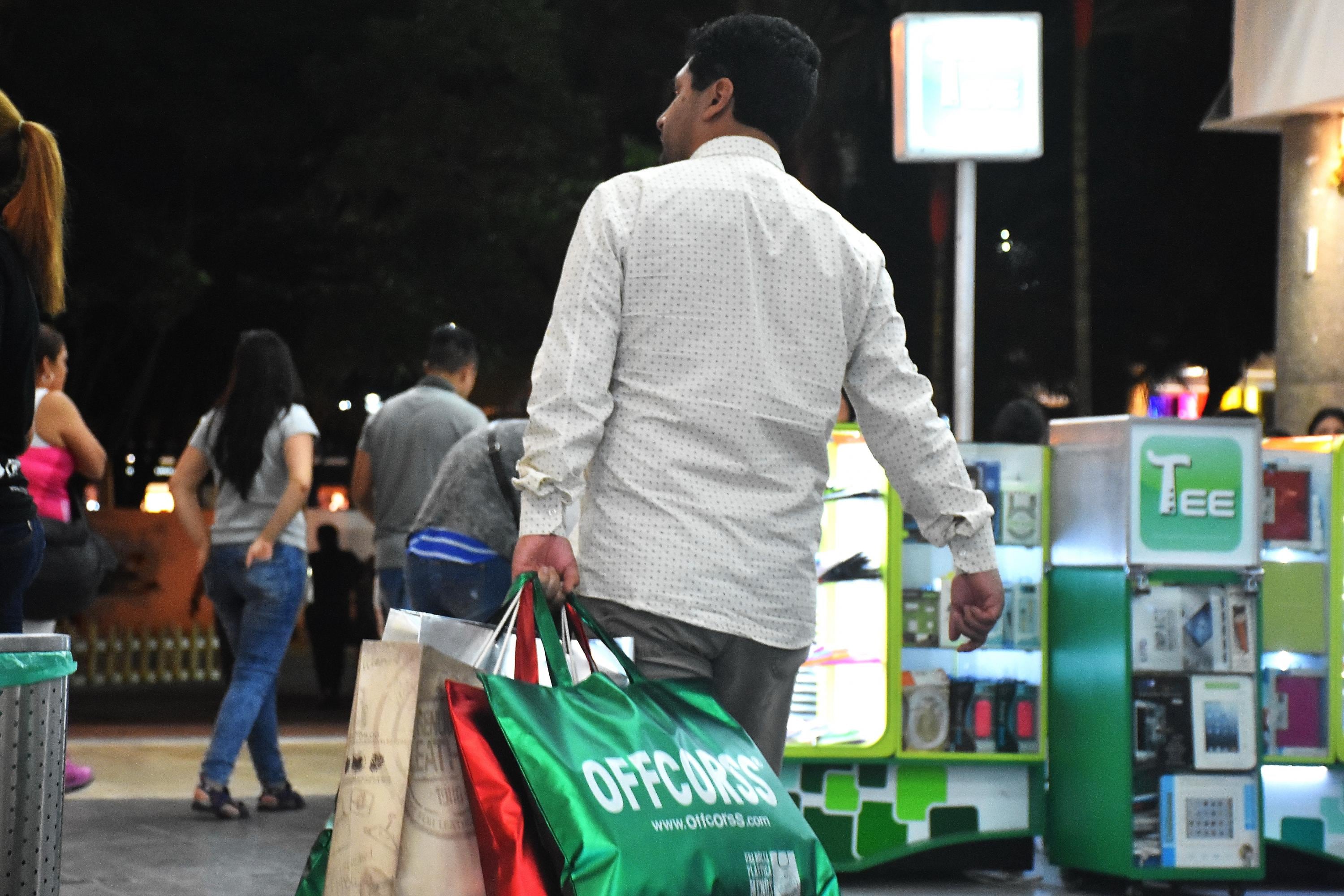 El consumo de los hogares ha sido clave para dinamizar la economía este año.