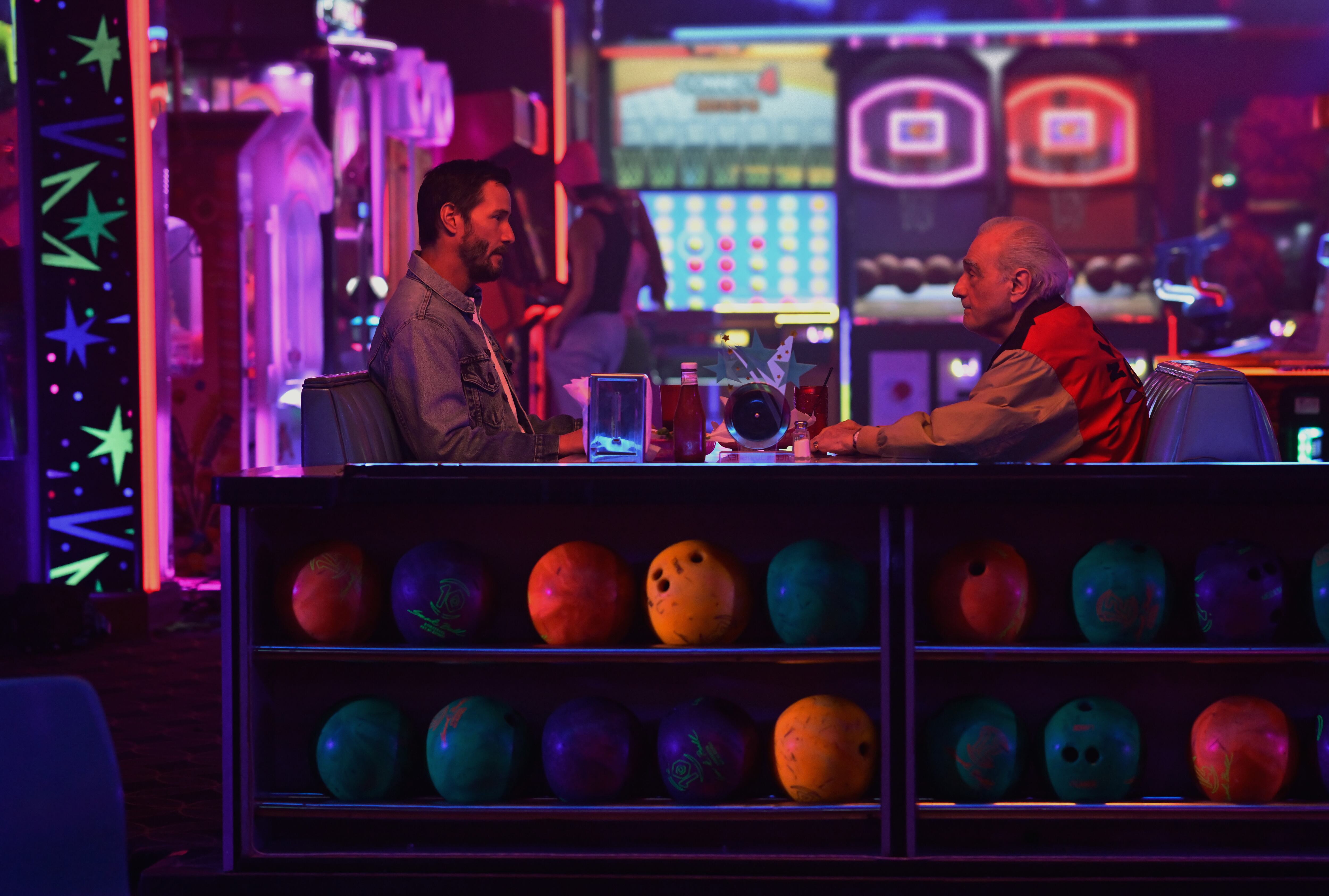 ‘Outcome’, la comedia negra dirigida por Jonah Hill se estrenó el pasado 10 de abril de 2026 en Apple TV+ y  en cuestión de días, ha escalado hasta convertirse en la número uno en 96 países