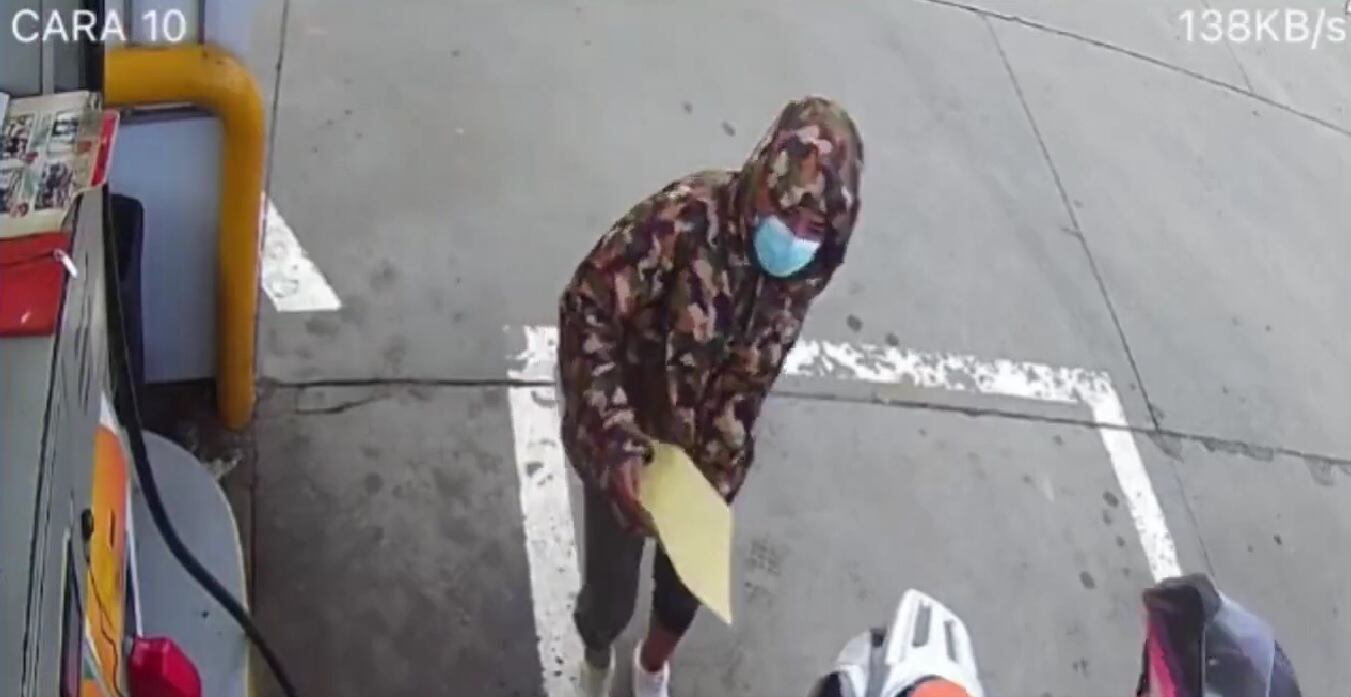 Comerciantes de Jamundí denuncian que les entregaron panfletos a nombre de disidencias de las Farc.