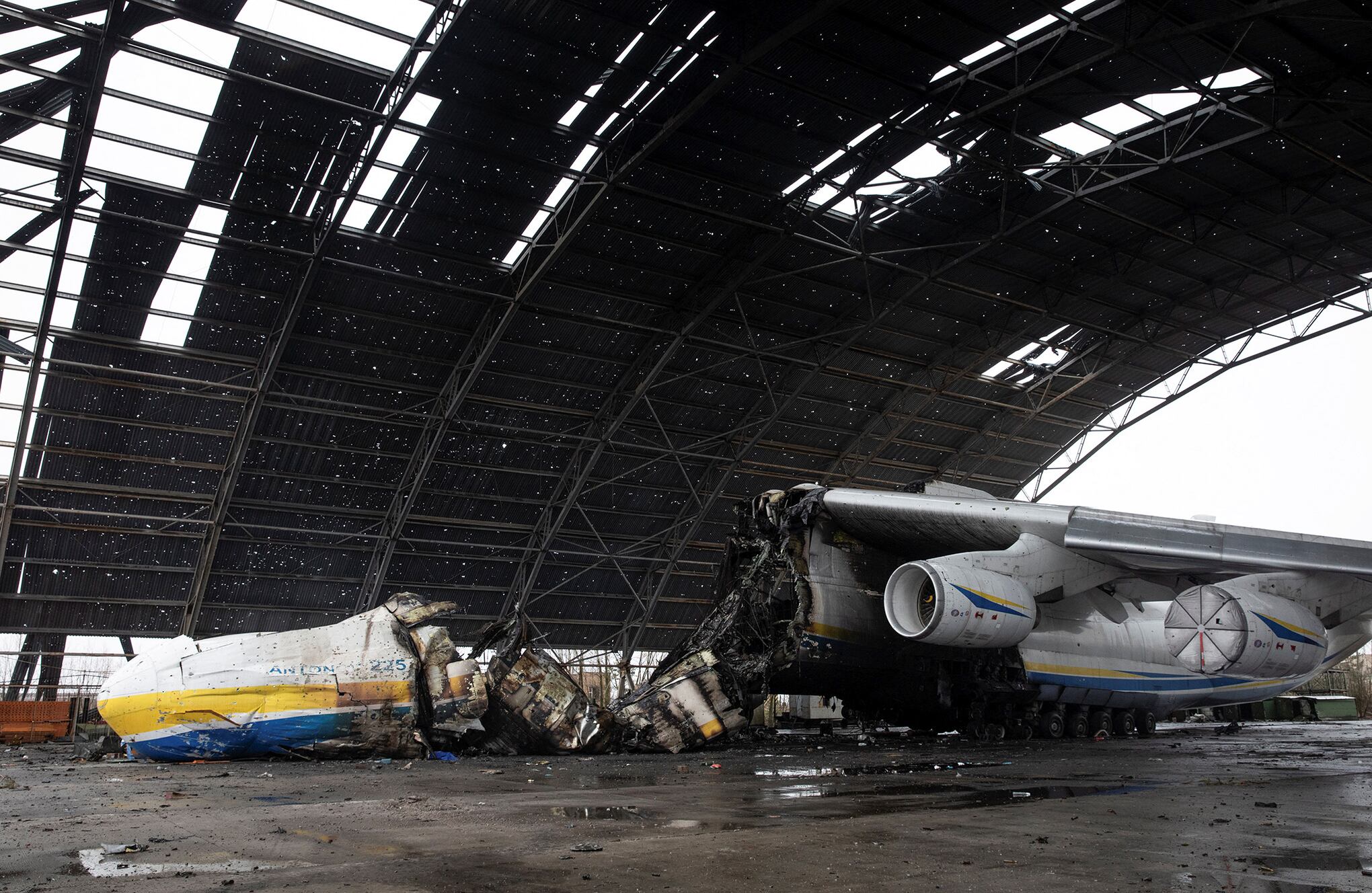 asi quedo el avión de carga Antonov An-225