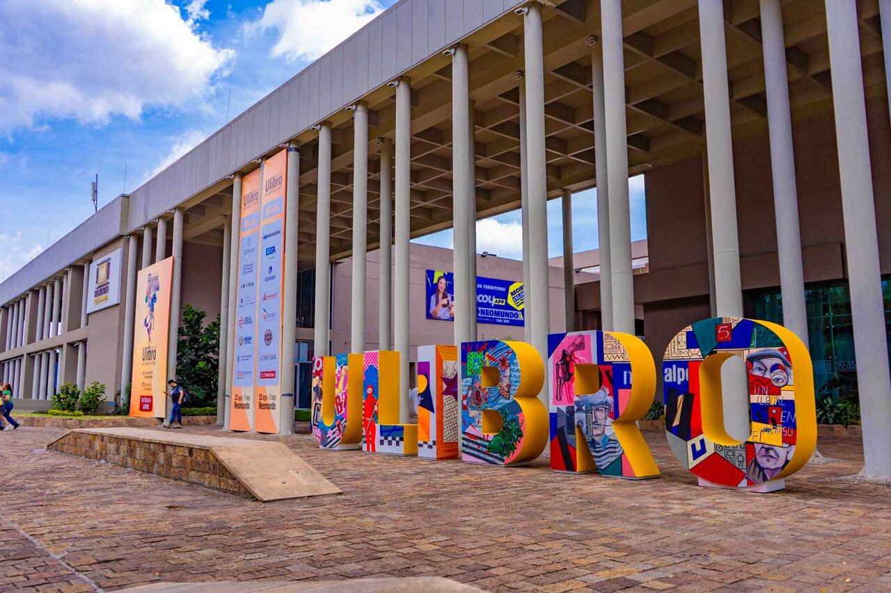 Ulibro 2025, una celebración literaria con voces nacionales e internacionales en la Feria del Libro de Bucaramanga