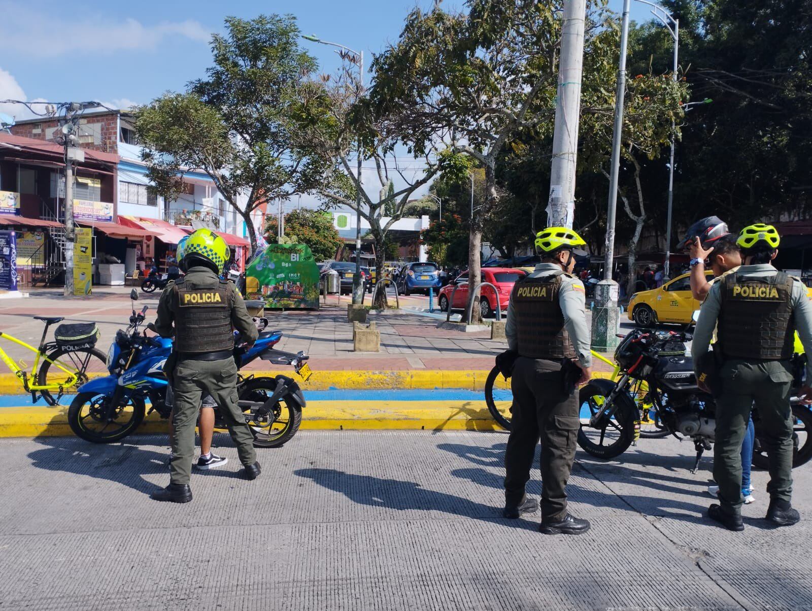 La Policía estarán requisando a todo sospechoso.