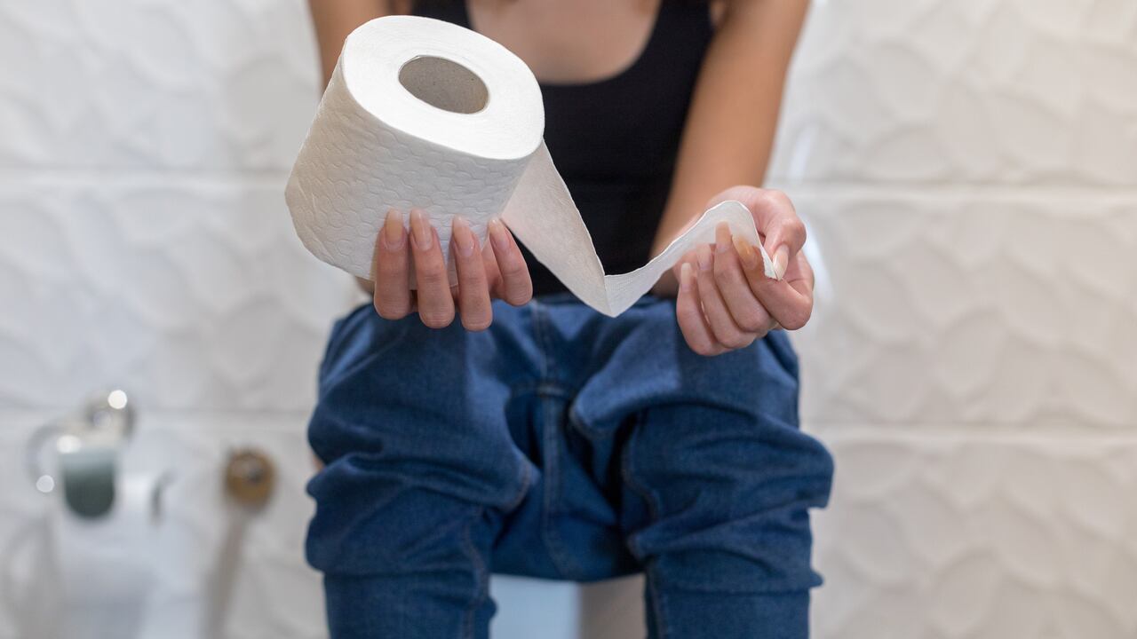 El estreñimiento puede causar molestas dolencias.