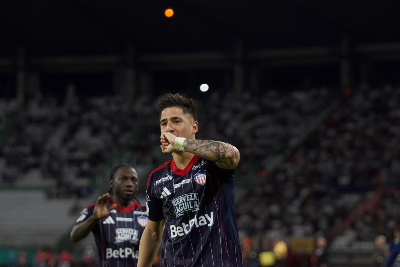 Paiva celebra el gol ante el Once Caldas.
