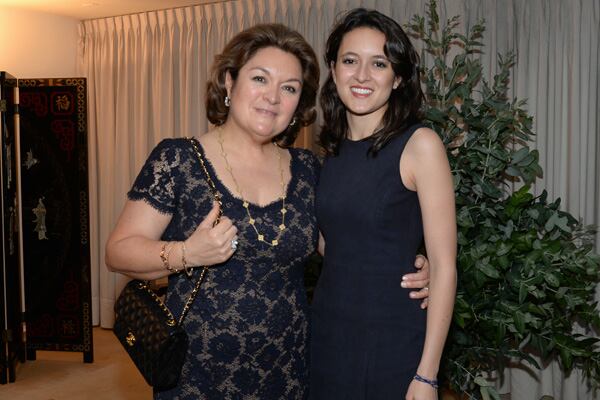 María Claudia Sarmiento y Adelaida Albir.