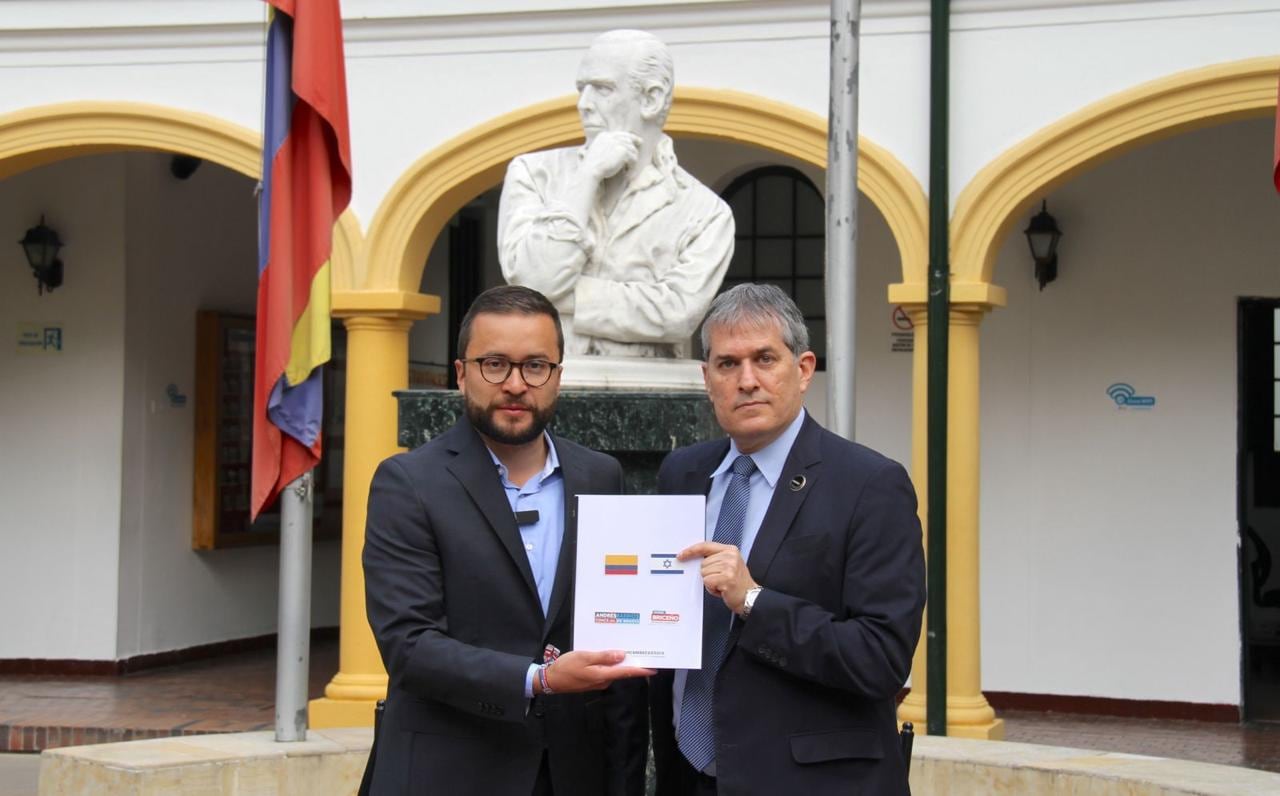 Homenaje de la Embajada de Israel en el Concejo de Bogotá.