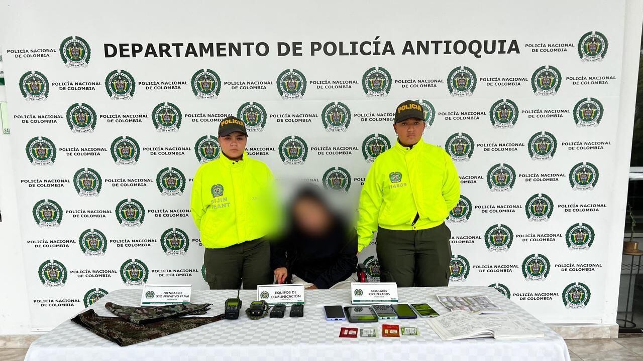 Capturan a jefa de ‘call center criminal‘, del Clan del Golfo en Antioquia.