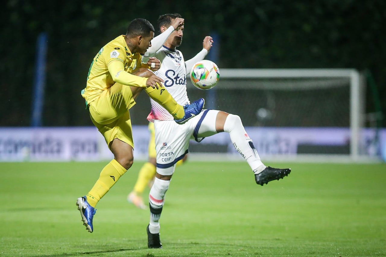 Bucaramanga vs. Fortaleza en Techo.