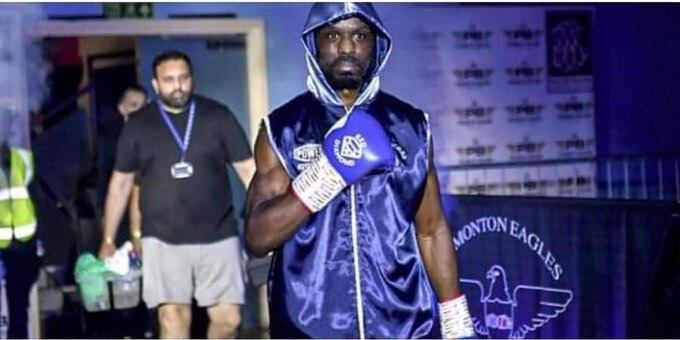 El deportista disputaba su primera pelea.