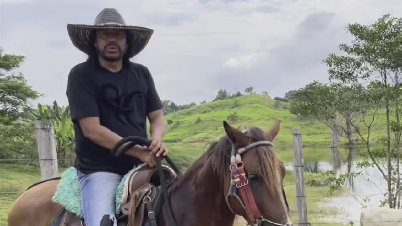 René Higuita hace un llamado a los grupos armados