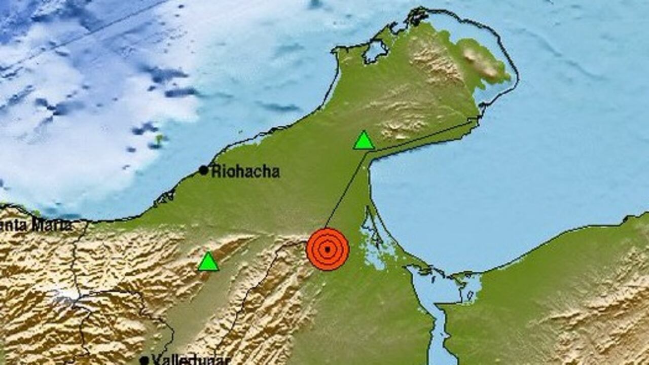 El sismo se registró sobre las 8:42 p. m.