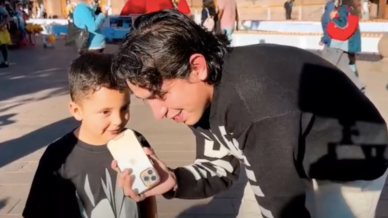 Los generadores de contenido mexicano conocidos como Los ADN, fueron los que publicaron el video en redes sociales.