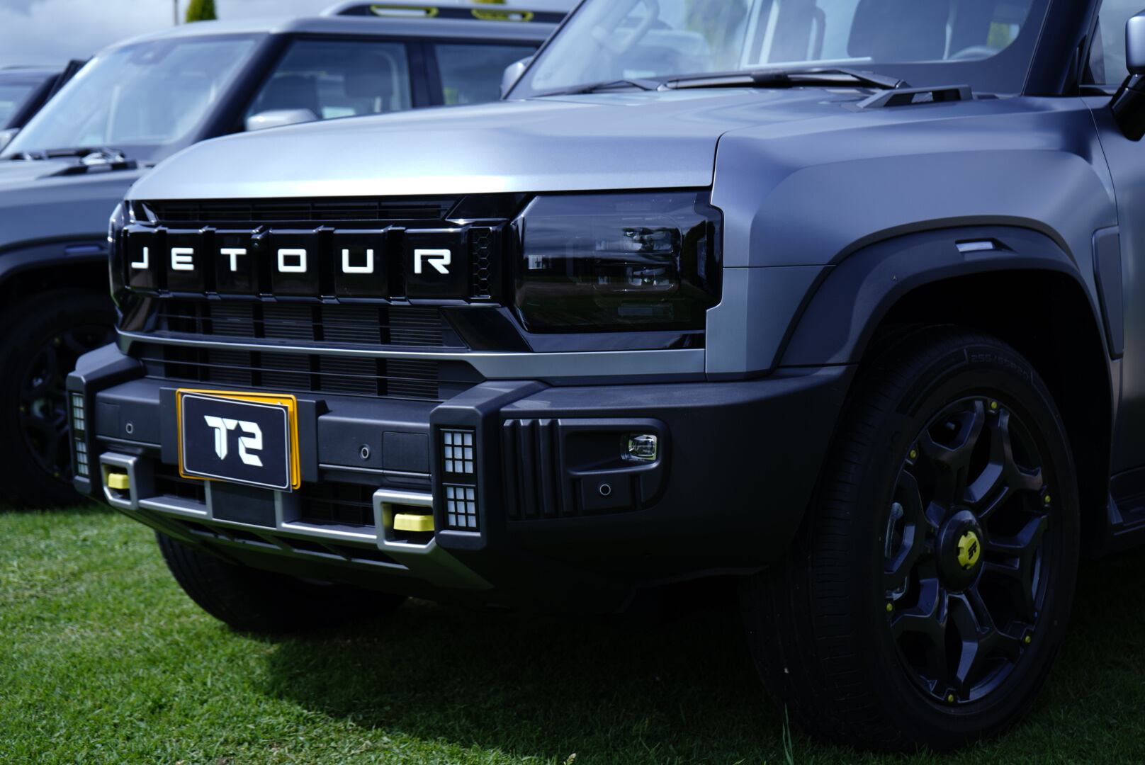 La firma Jetour lanzó la nueva SUV T2 para Colombia. Ofrece una autonomía de hasta  900 kilómetros.