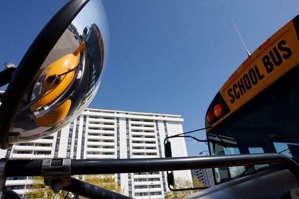 “Si hubiera ocurrido un accidente, este niño no habría podido liberarse de la cinta. Simplemente, no hay excusa para esta conducta, por lo que se han presentado estos cargos”, enfatizó el fiscal de distrito. (Lance McMillan/Toronto Star via Getty Images)