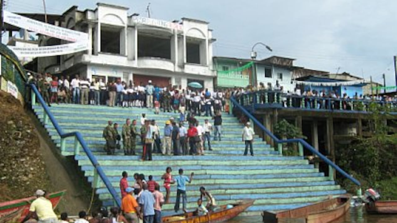 Este es uno de los puertos del municipio de Roberto Payán, en Nariño. La foto fue tomada hace dos meses durante la visita de una delegación de la gobernación del departamento. (Fotos: Cortesía Edgar González- Gobernación de Nariño)