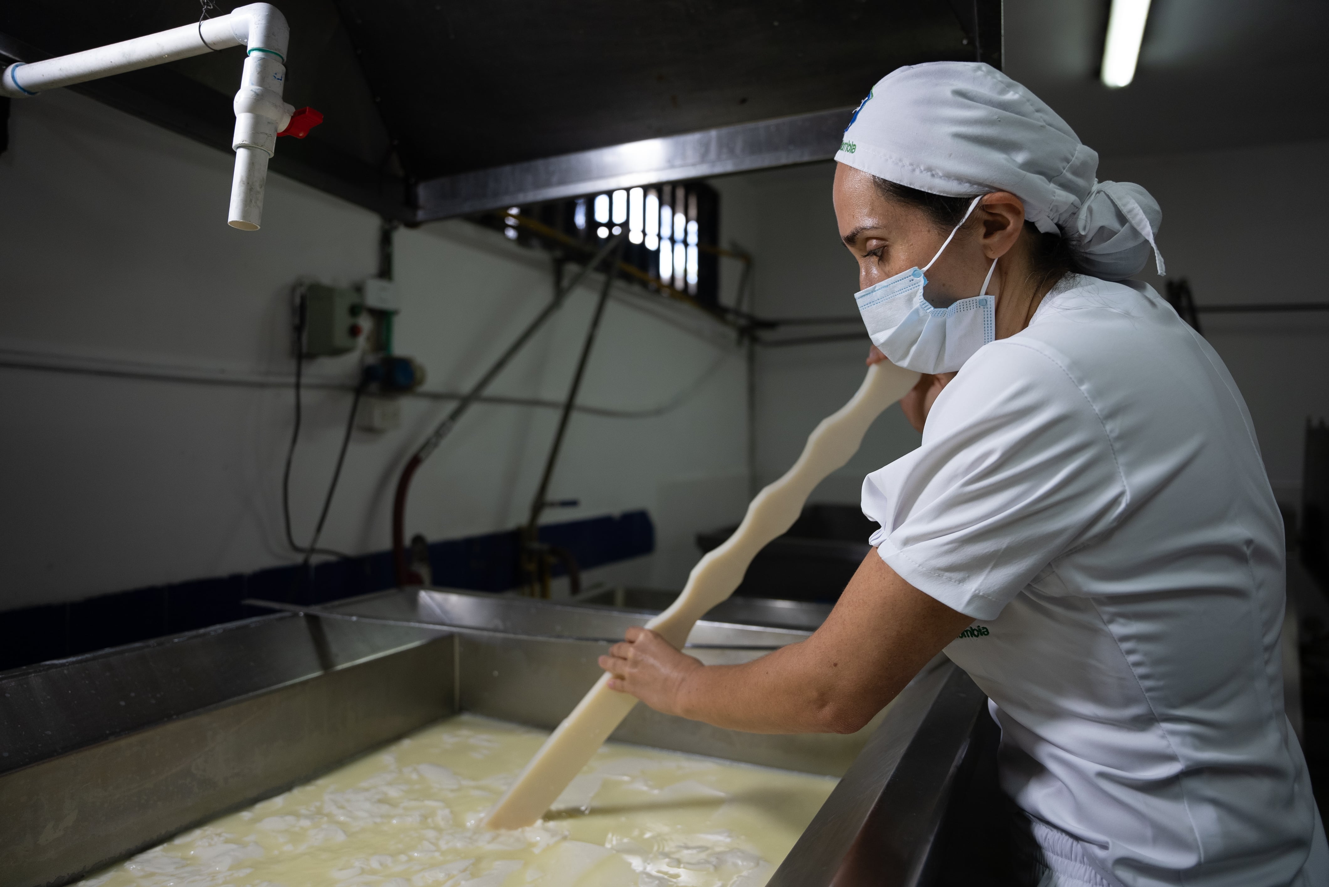 Entre 2023 y 2024, iNNpulsa Colombia puso en marcha 75 de estos centros ZASCA en 26 departamentos. El primer grupo beneficiado este año fue el ZASCA Manufactura en Medellín (Antioquia).