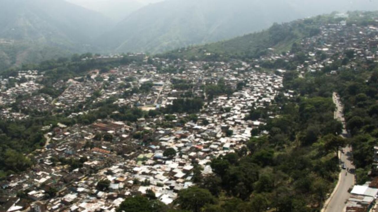 La intención del actual gobierno local es legalizar 25 asentamientos durante todo el periodo.