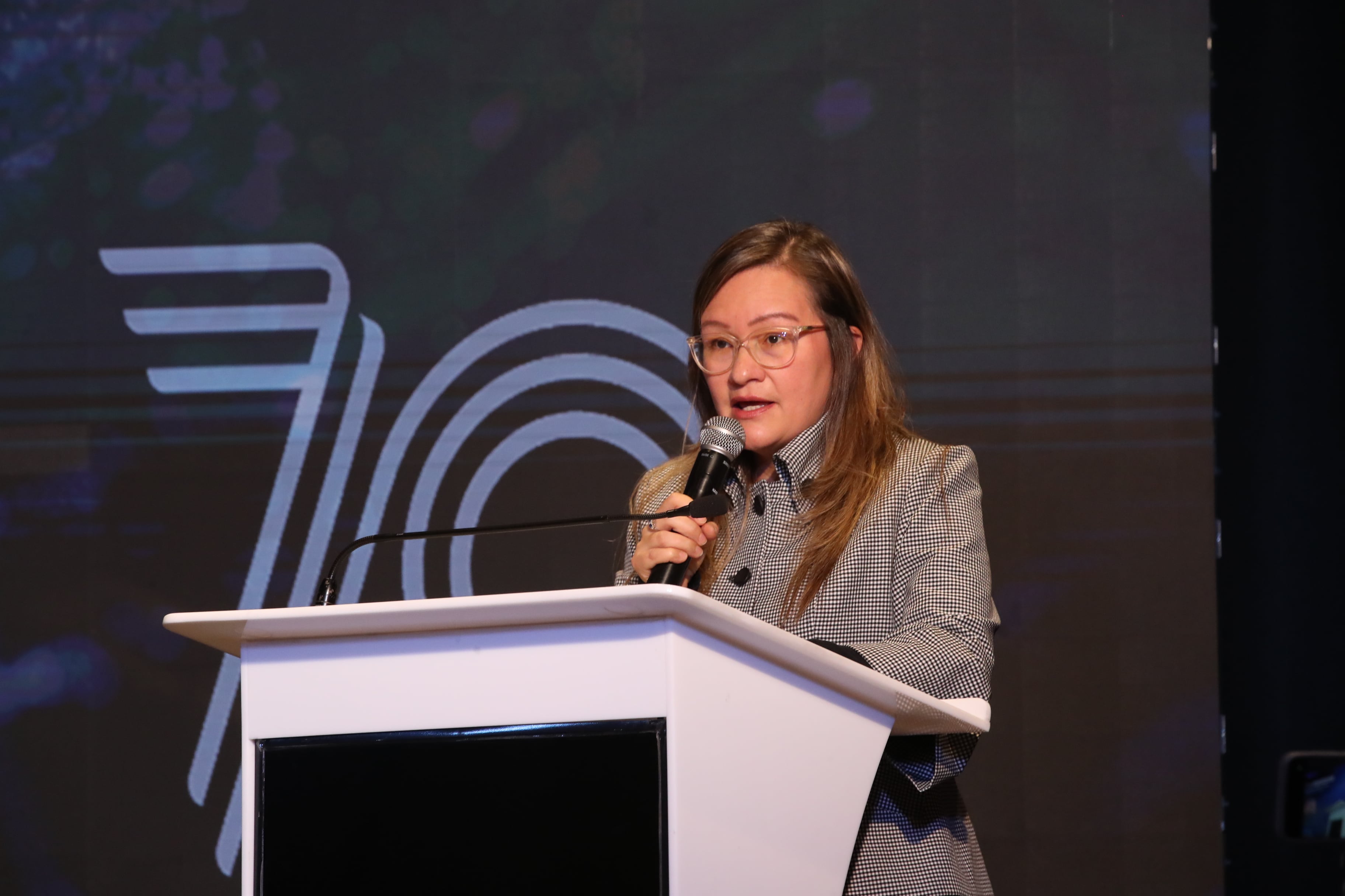 Cumbre 70 años Amcham Colombia Cielo Rusinque ministra de Comercio industria y Turismo Bogotá 23 abril 2025