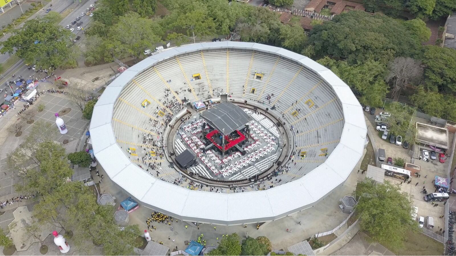 La Arena Cañaveralejo tiene capacidad para cerca de 15 mil personas.