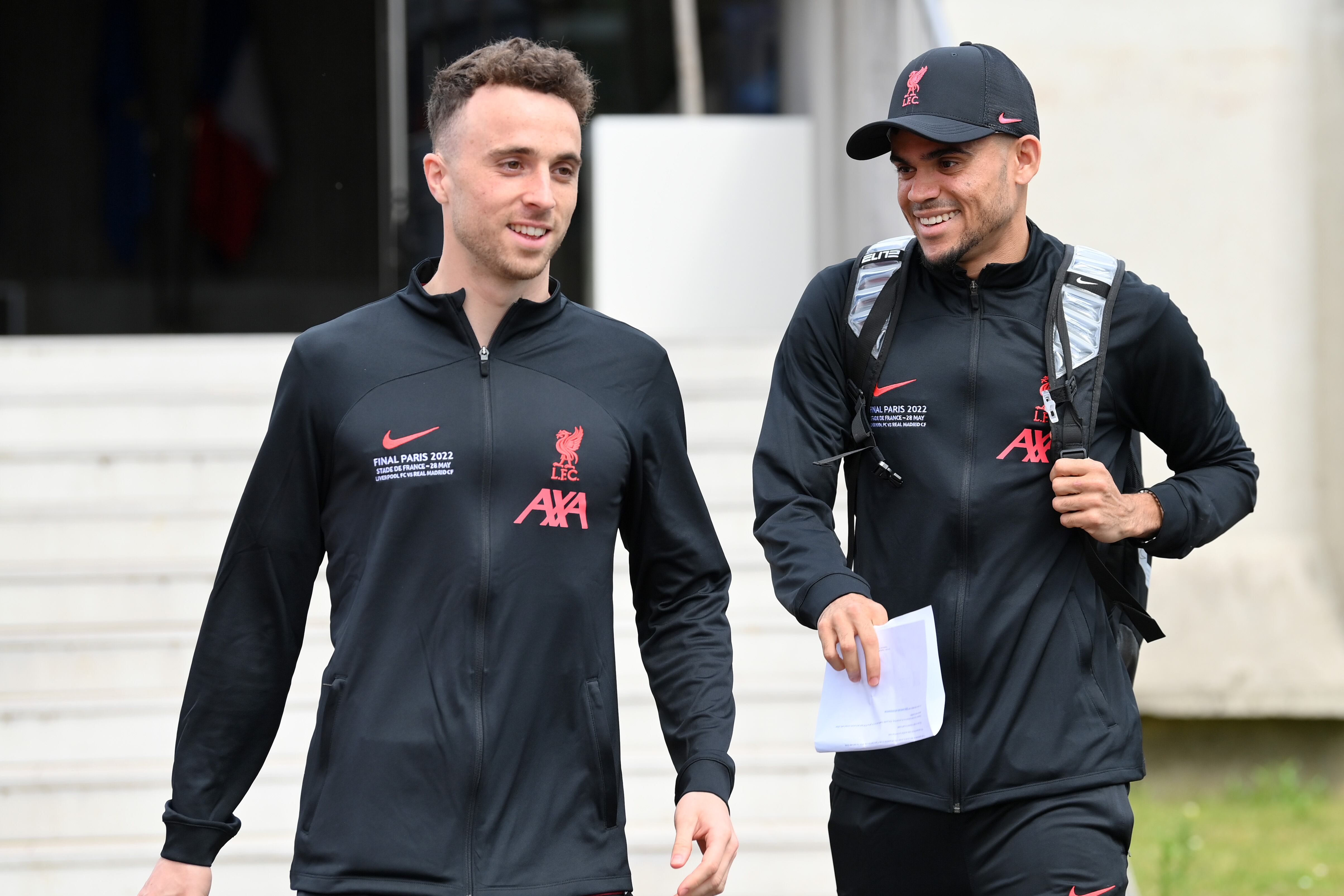 PARIS, FRANCE - MAY 27: Diogo Jota and Luis Diaz of Liverpool arrive during the Liverpool FC arrival on May 27, 2022 in Paris, France. Liverpool FC will face Real Madrid in the UEFA Champions League final on May 28, 2022. (Photo by Sebastian Widmann - UEFA/UEFA via Getty Images)