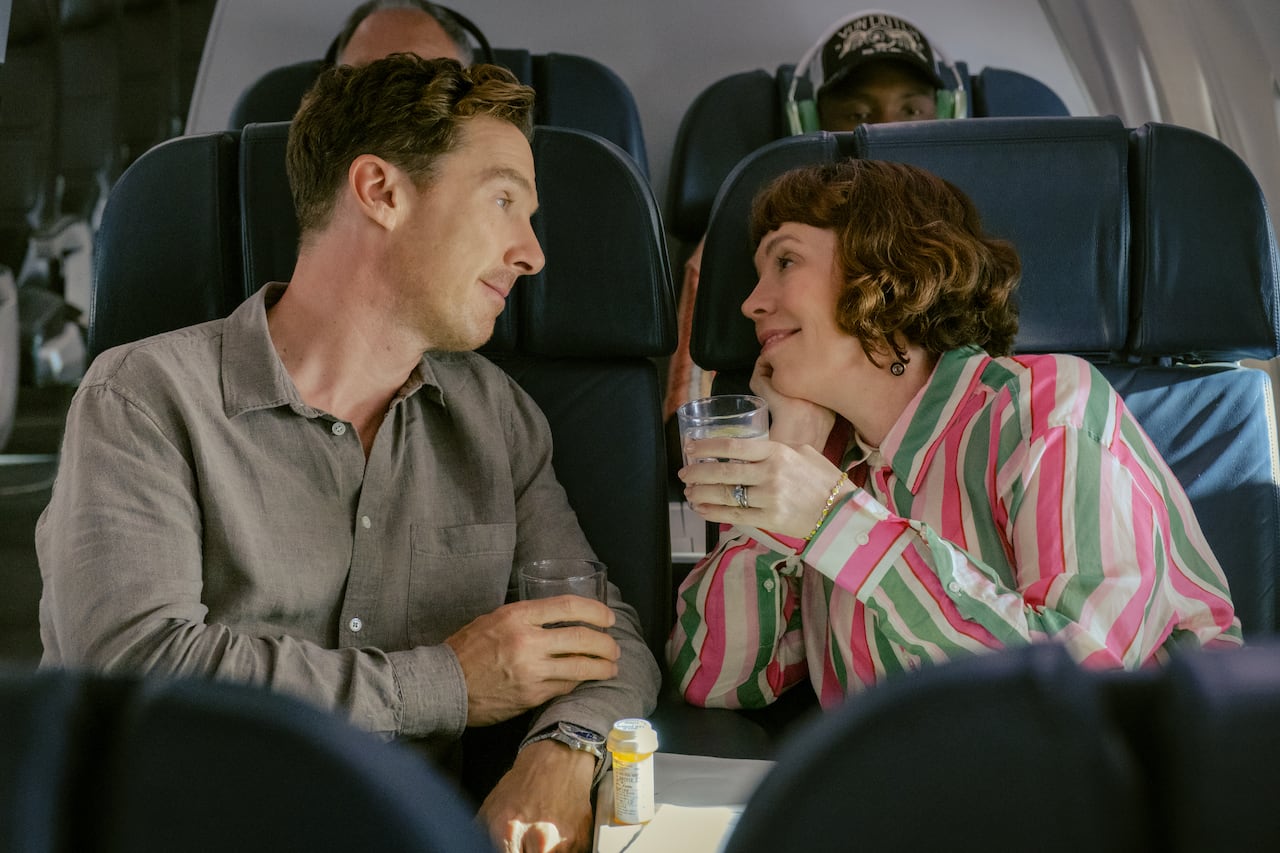 Olivia Colman y Benedict Cumberbatch in THE ROSES. Foto: Jaap Buitendijk, Searchlight Pictures.