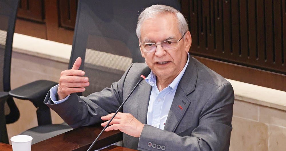 ricardo bonillaMinistro de Hacienda