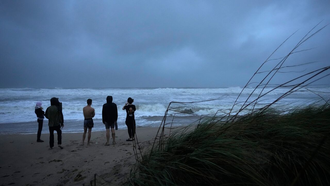 El mandatario estadounidense ordenó la asistencia de fondos federales para complementar los esfuerzos de respuesta estatales.